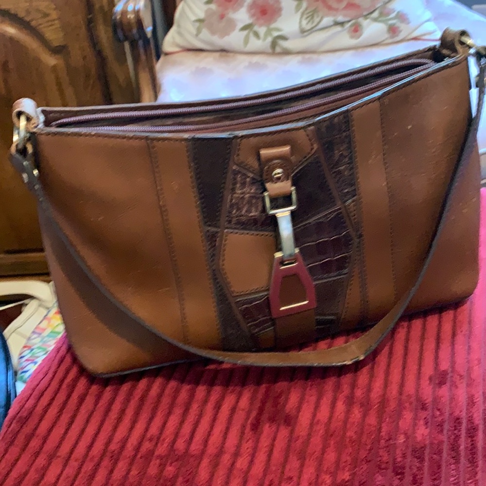 Vintage leather Etienne Aigner